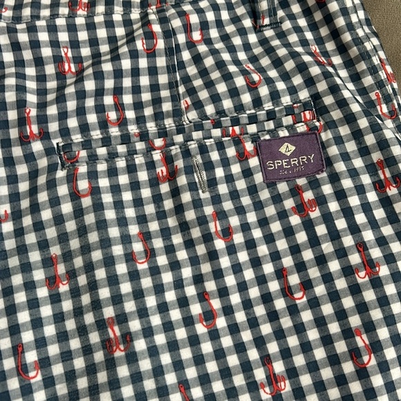 Sperry Checkered Anchor Swim Trunks, Size 32 - Picture 8 of 12